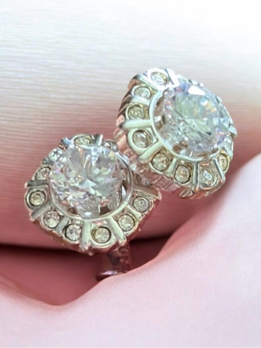 Avon SilverTone Round CZ Embellished Stud Earrings 2